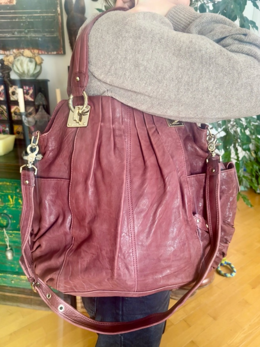 Vintage Leather Hobo Bag – Y2K | Burgundy | Excellent Condition